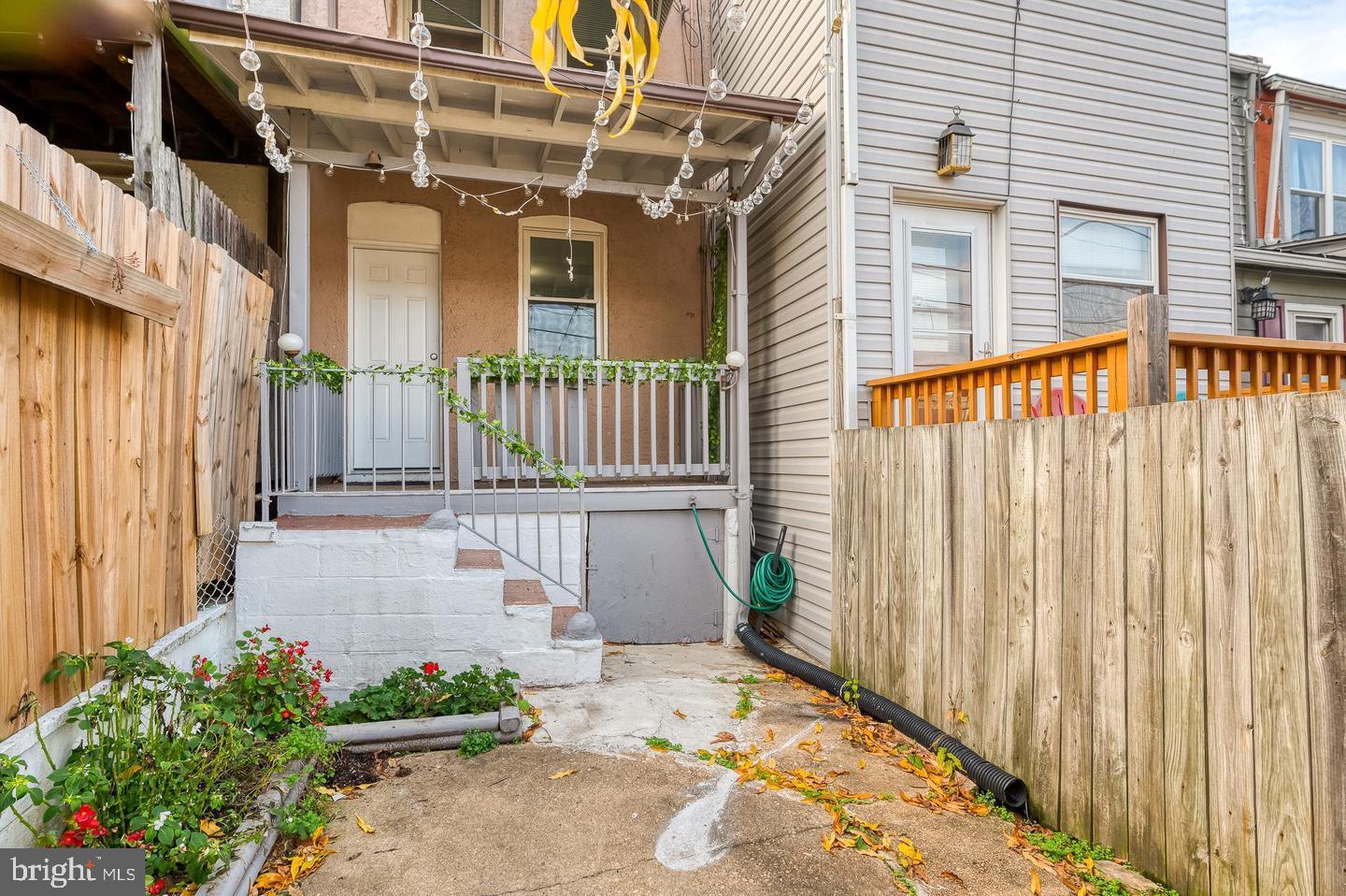HAMPDEN HISTORIC DISTRICT - Residential Lease
