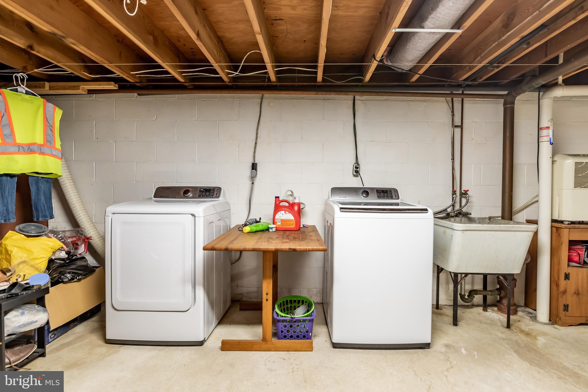 ORCHARD CREST - Residential