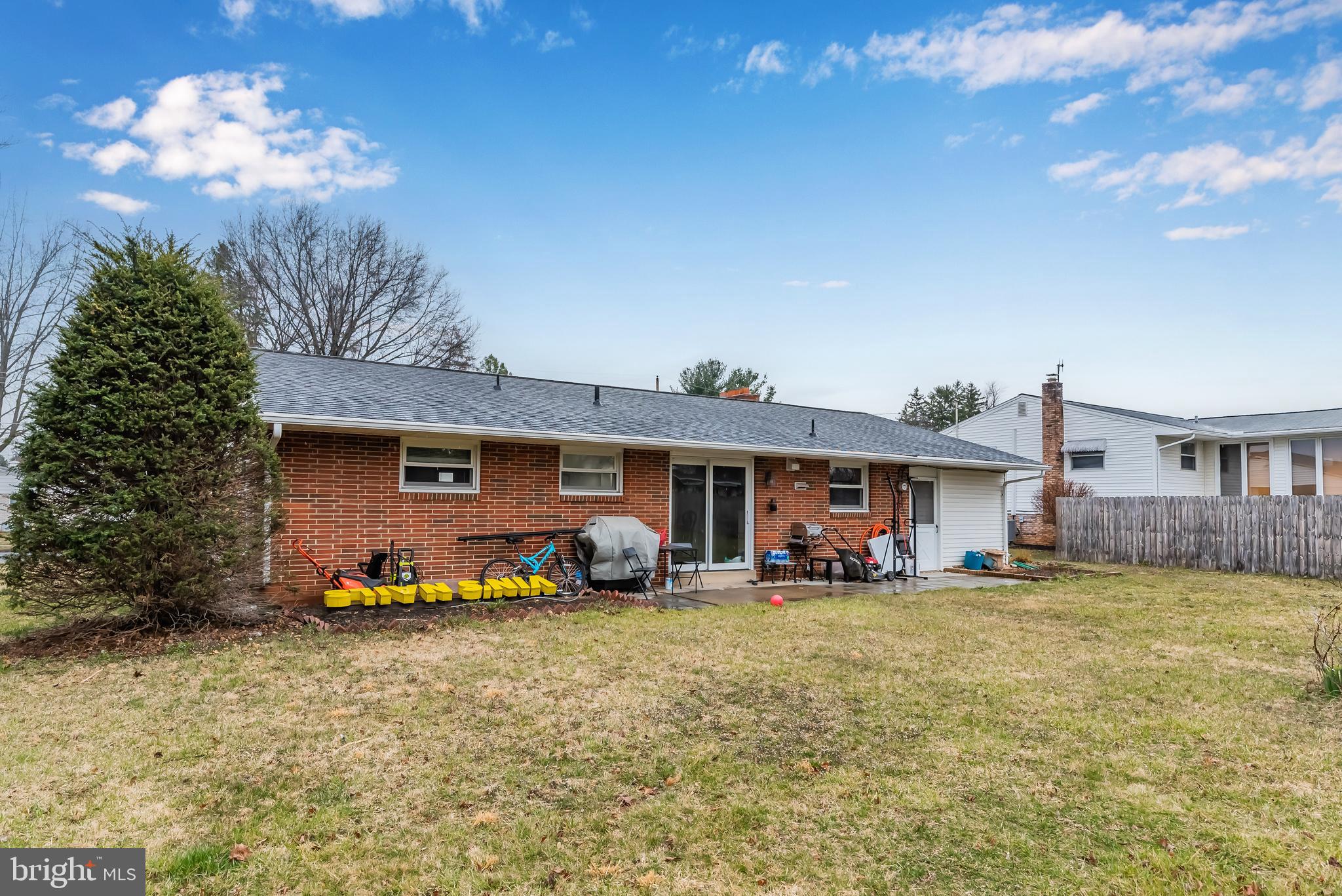 ORCHARD CREST - Residential