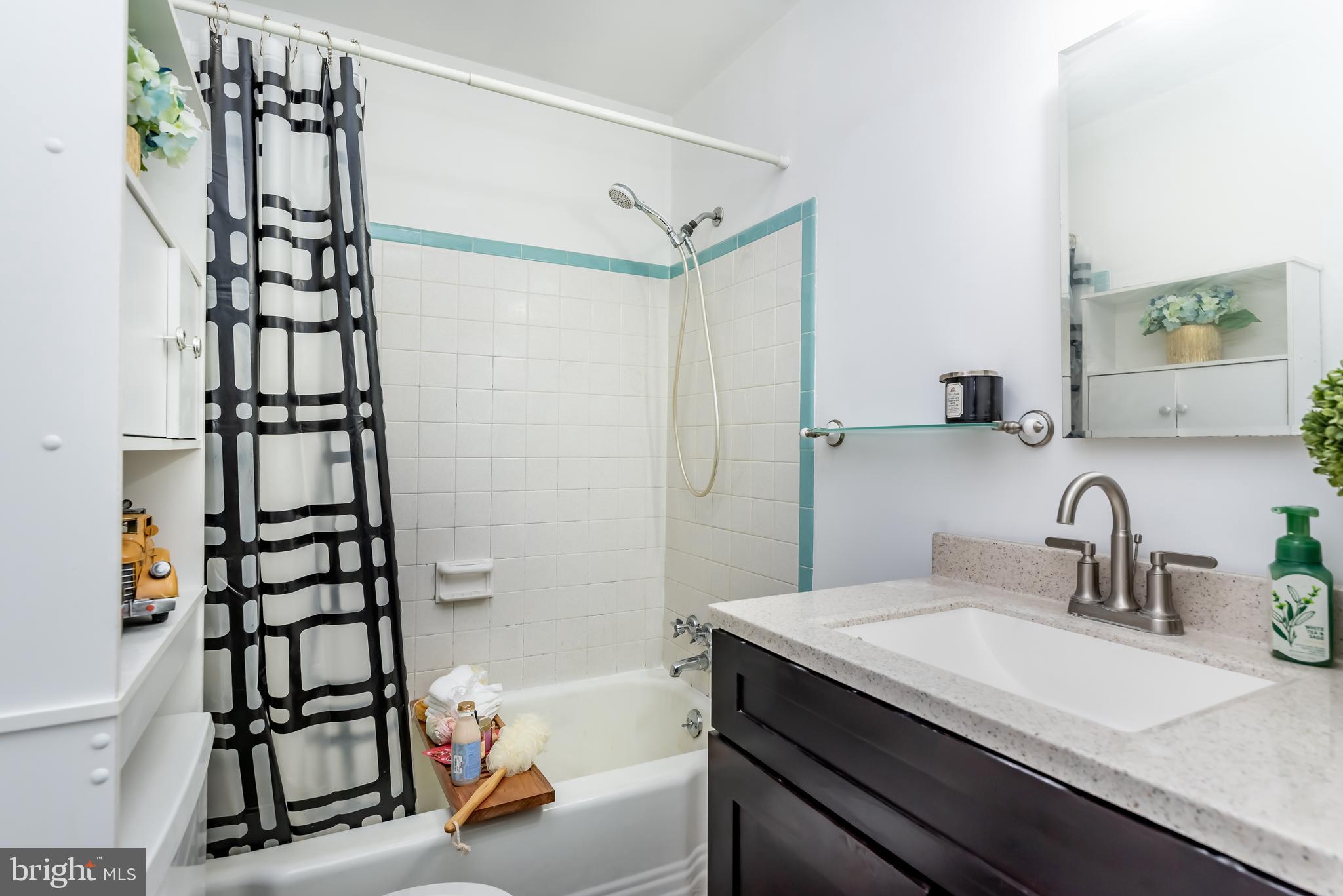 ORCHARD CREST - Residential