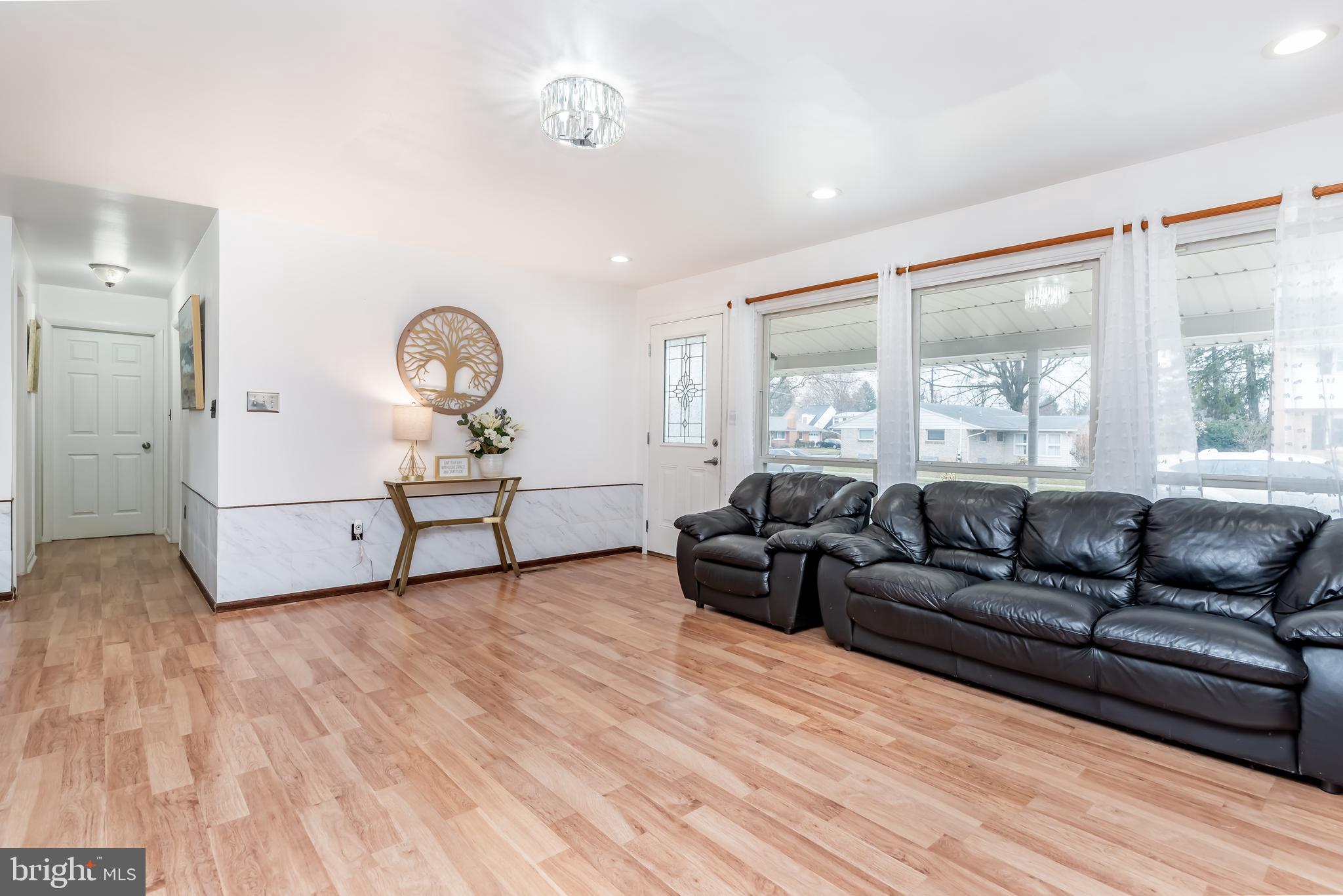 ORCHARD CREST - Residential