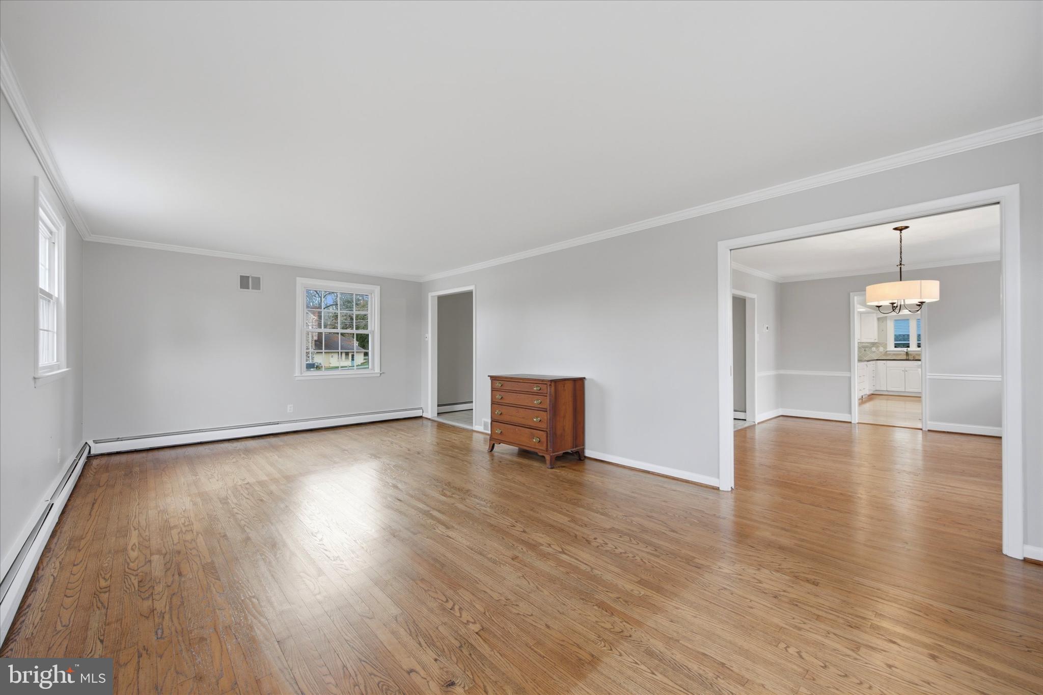 DEVON DOWNS - Residential