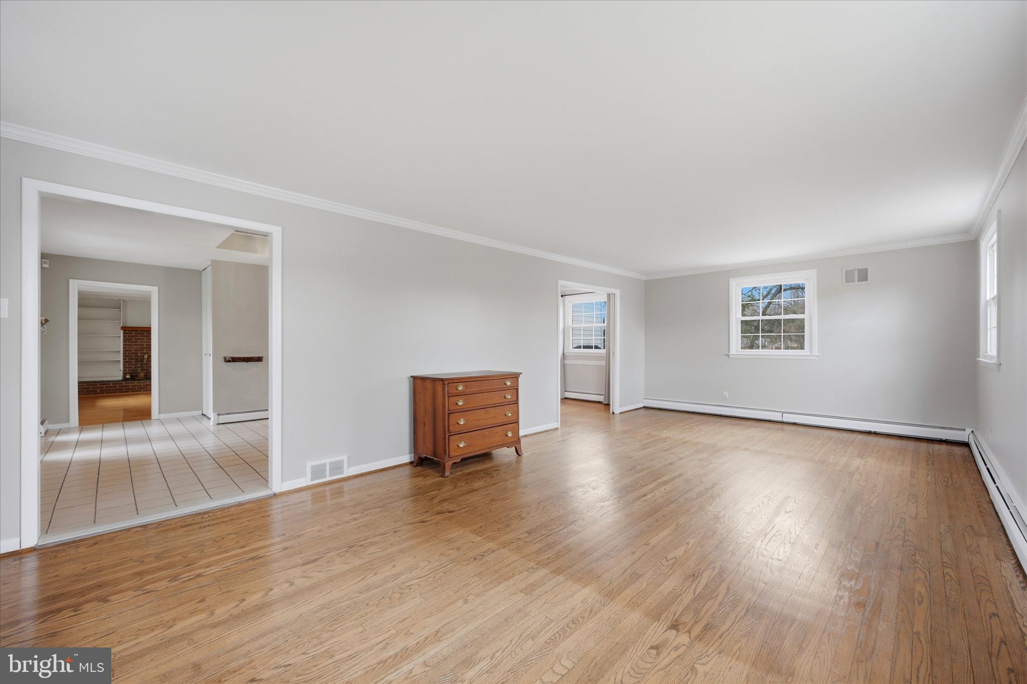 DEVON DOWNS - Residential