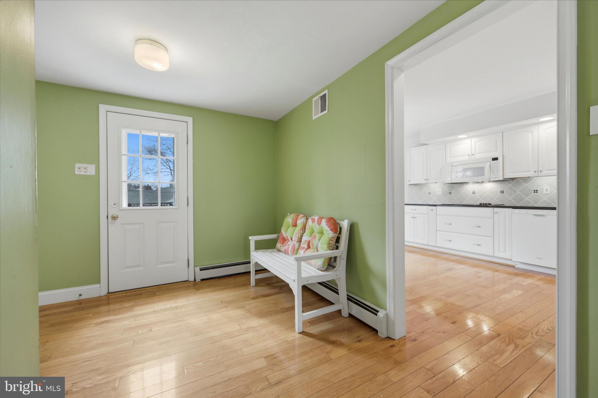 DEVON DOWNS - Residential