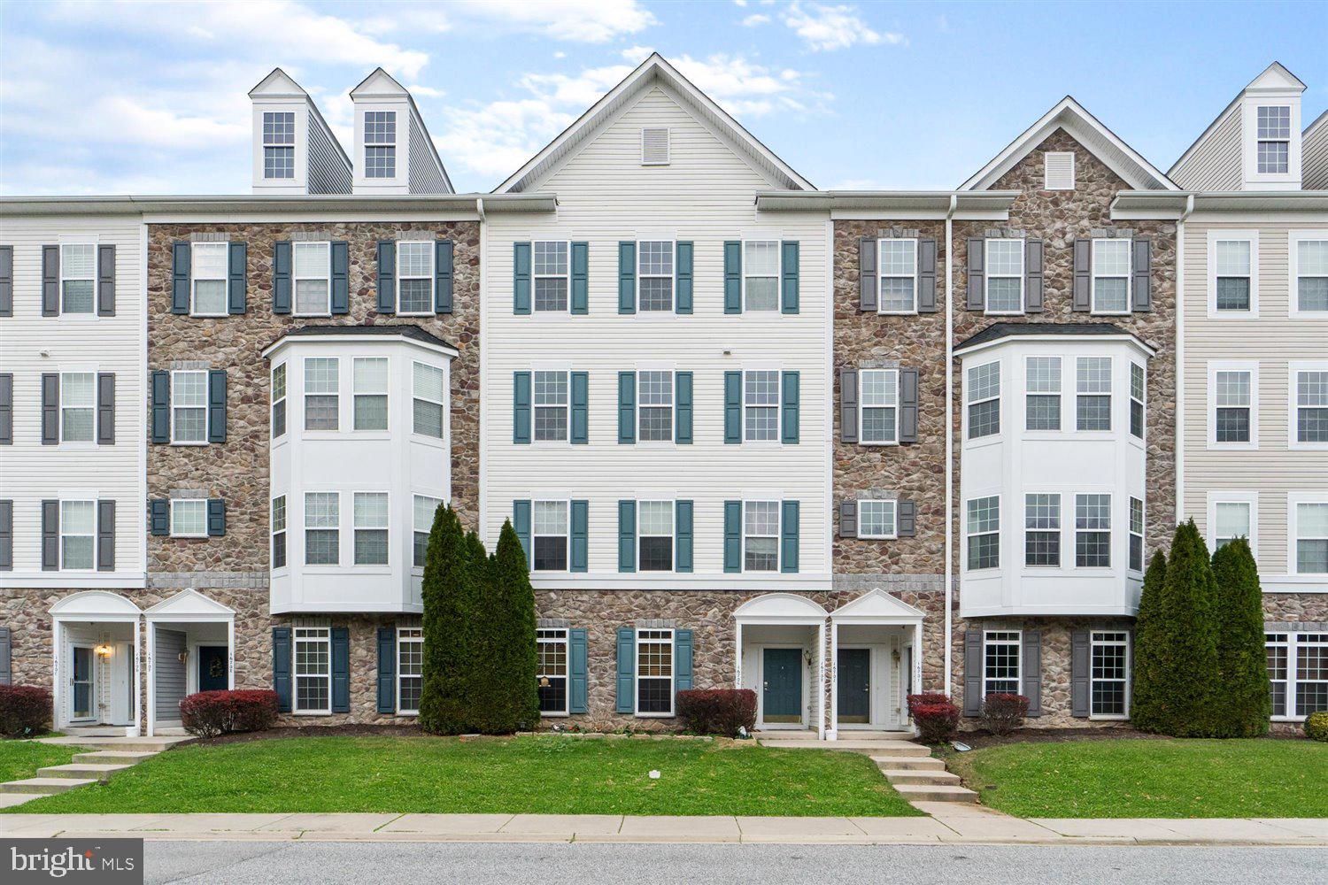 GREENWAY FARMS - Residential