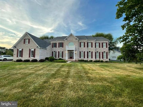 Homes For Rent - 23171 Hemingford Circle<br/> STERLING, VA 20166