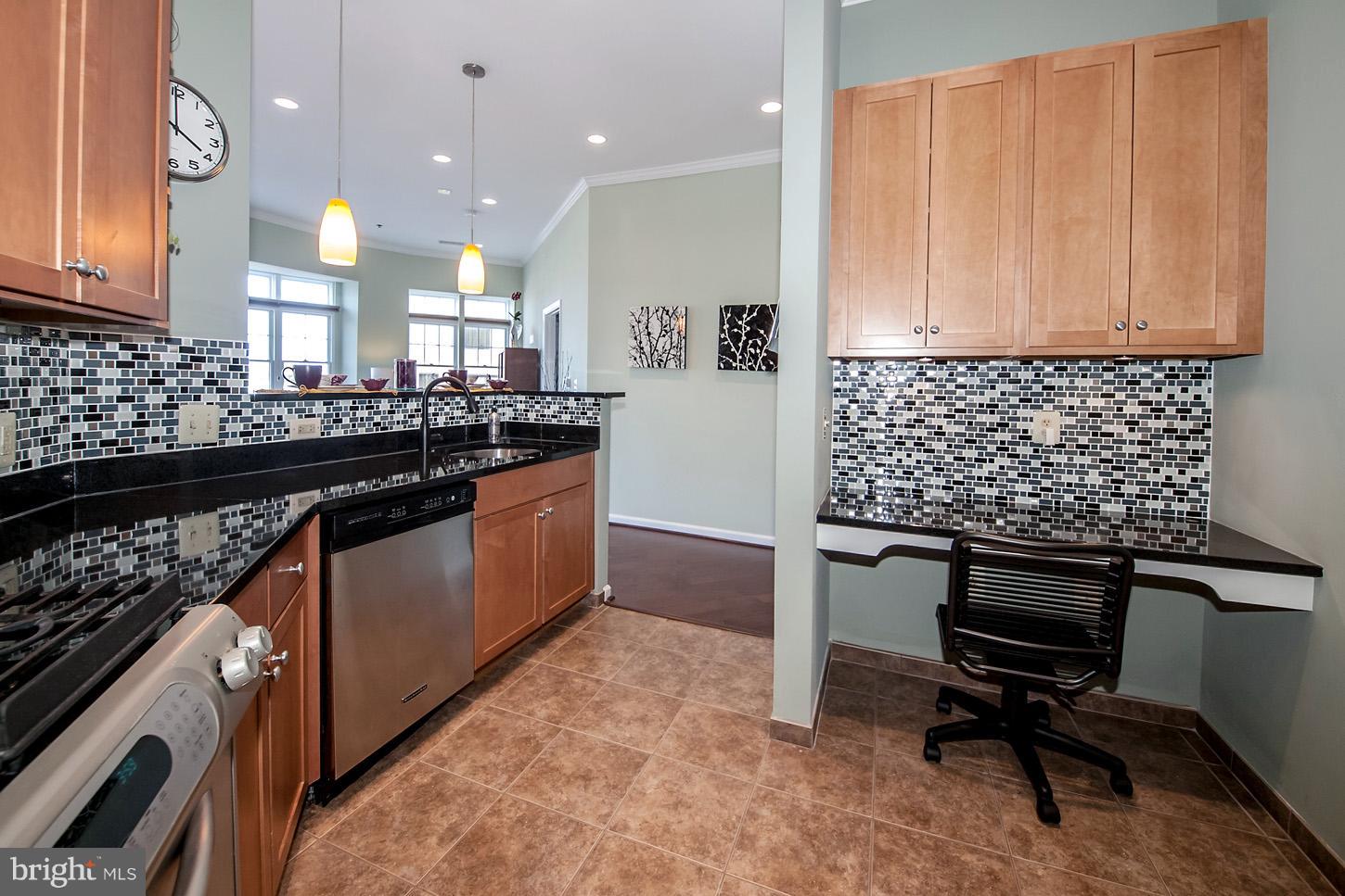 OLD TOWN ALEXANDRIA - Residential Lease