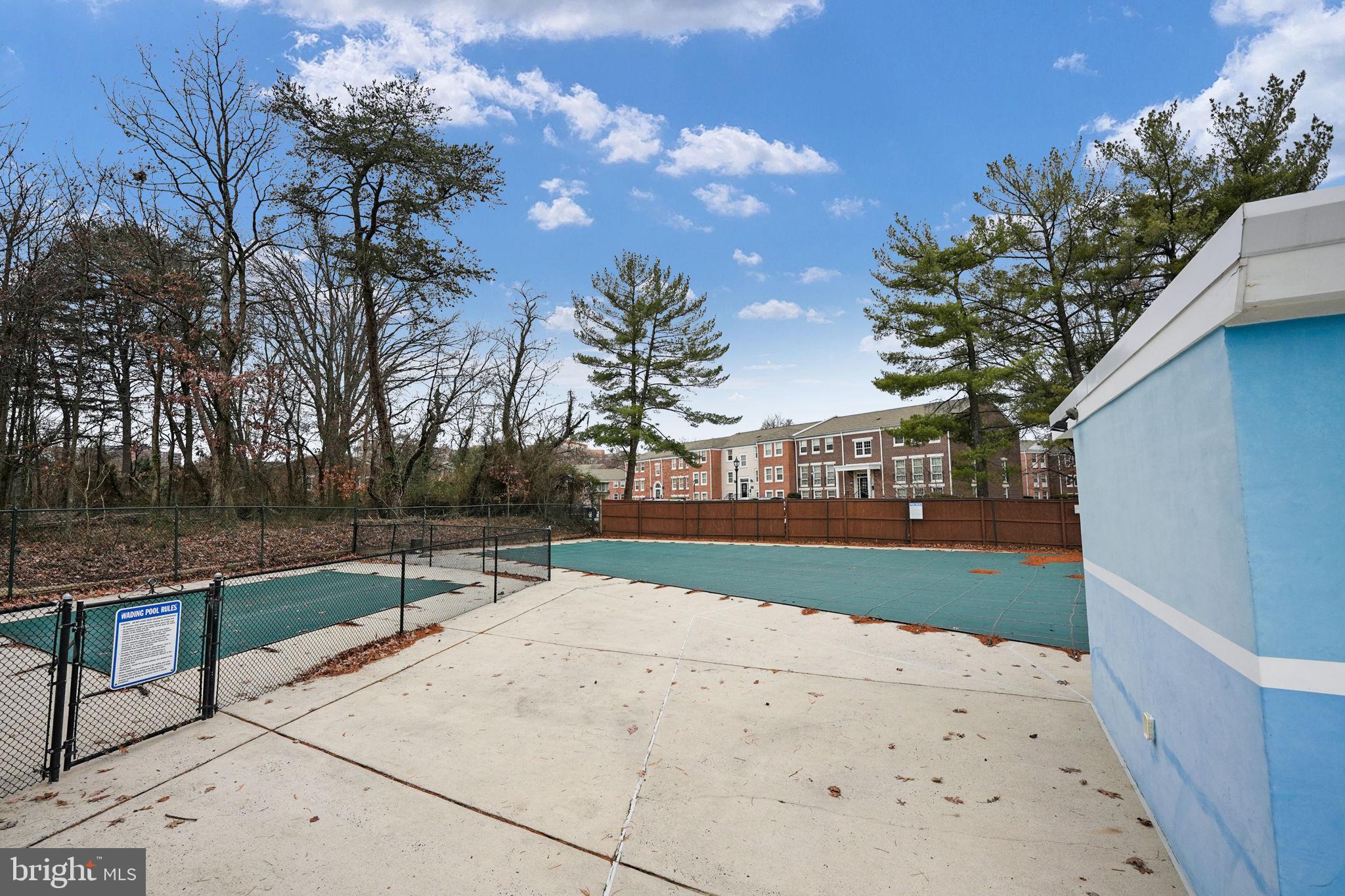 BOLLING BROOK - Residential Lease