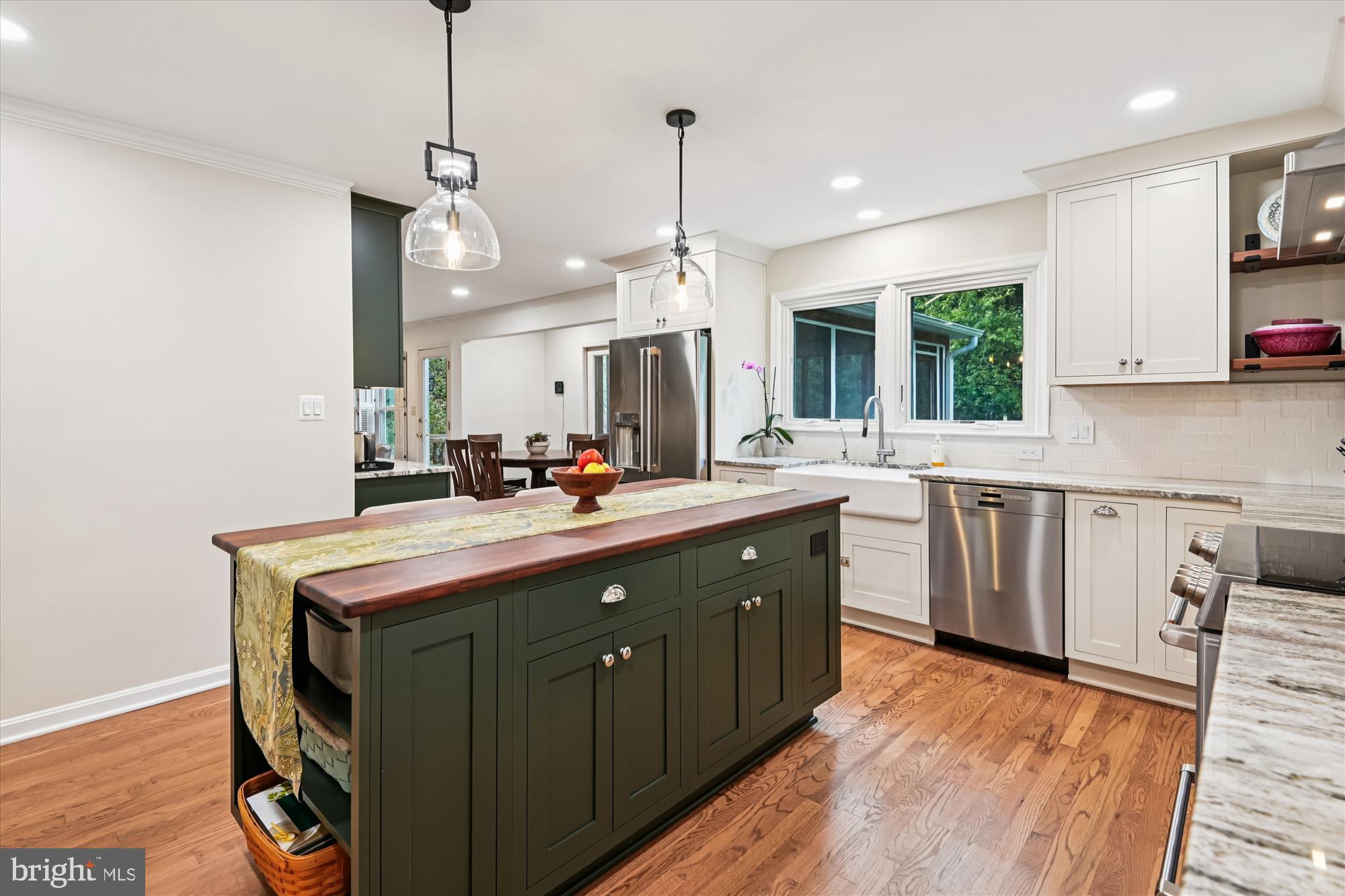 2034 HUNTWOOD DRIVE
