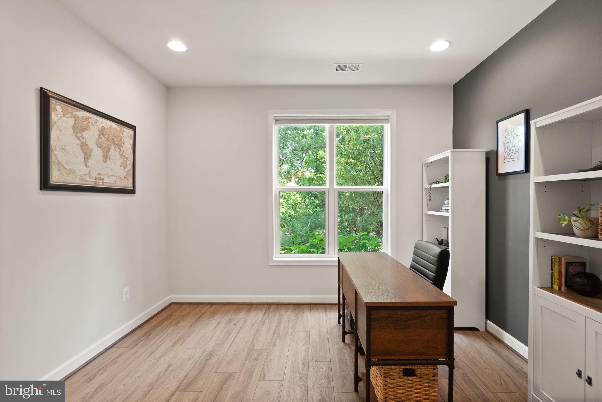 12239 SESSILE COMMONS