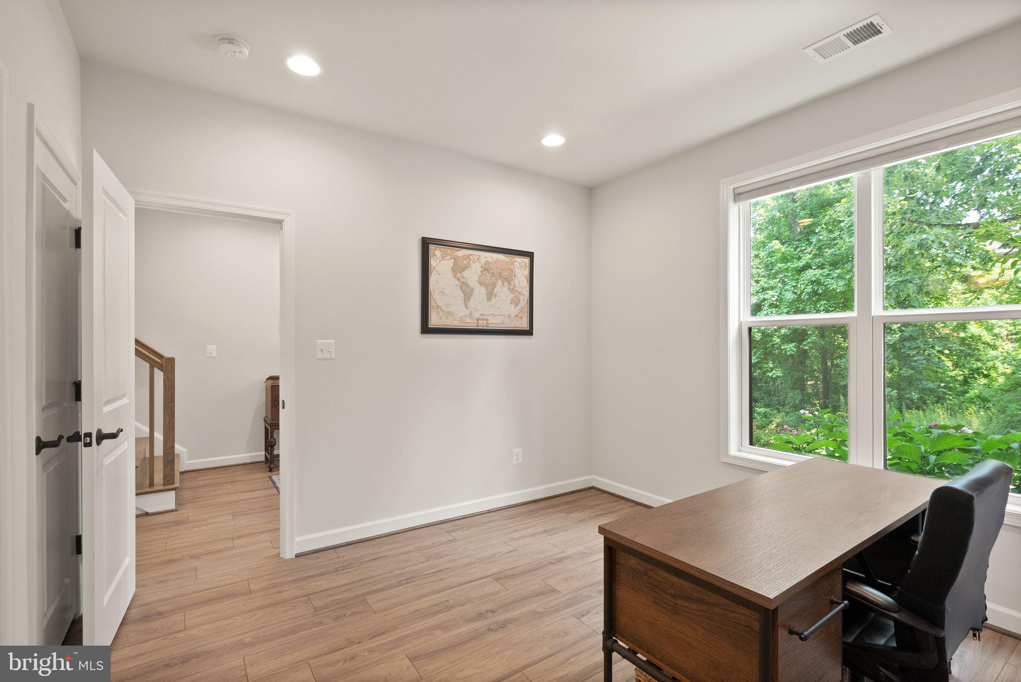 12239 SESSILE COMMONS