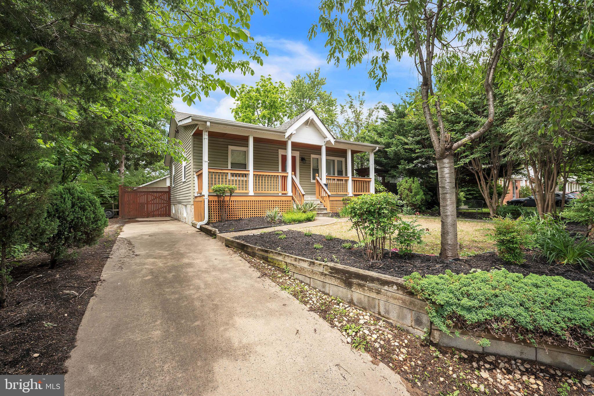 ARLINGTON VILLAGE - Residential Lease