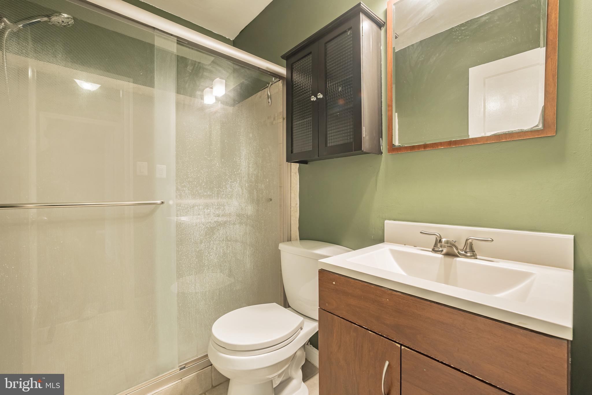 ARLINGTON VILLAGE - Residential Lease