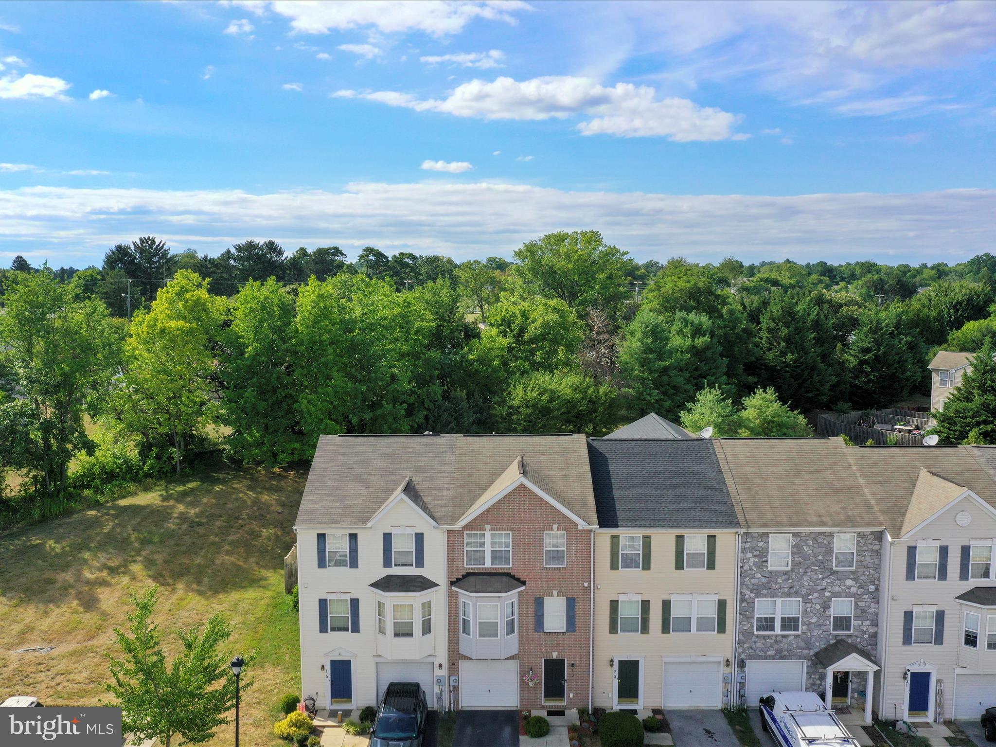 COUNTY GREEN - Residential