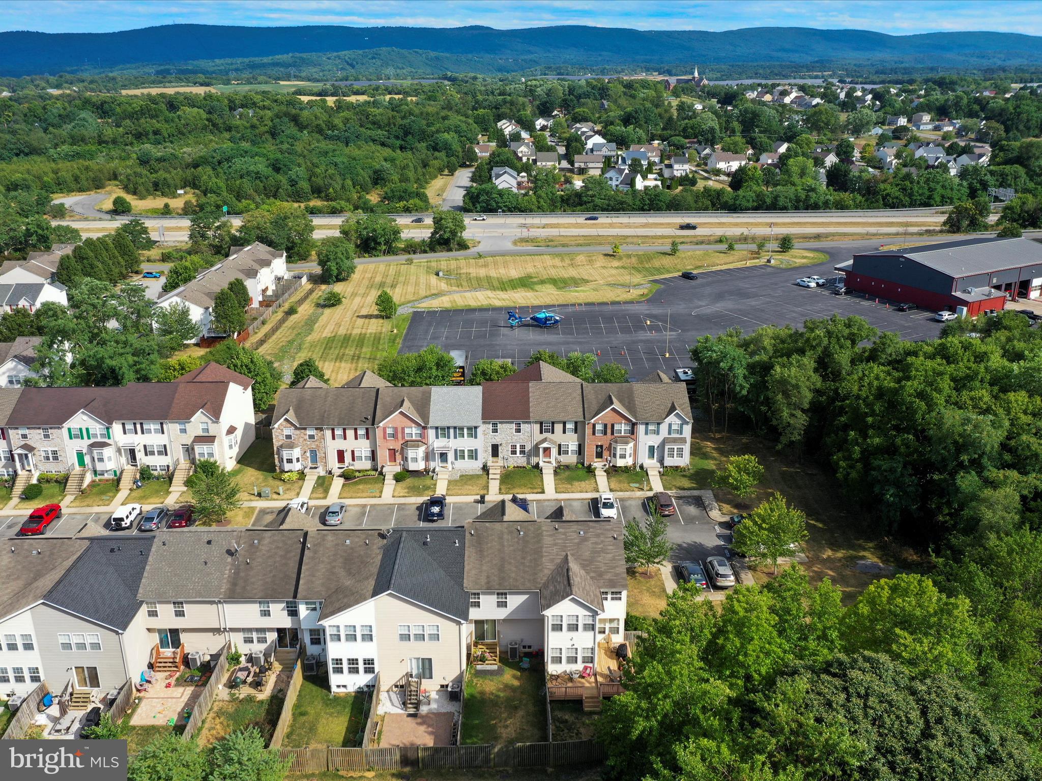 COUNTY GREEN - Residential