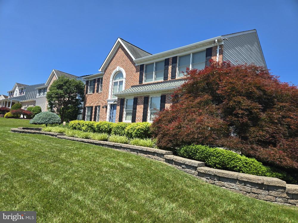 420 FOX CATCHER ROAD