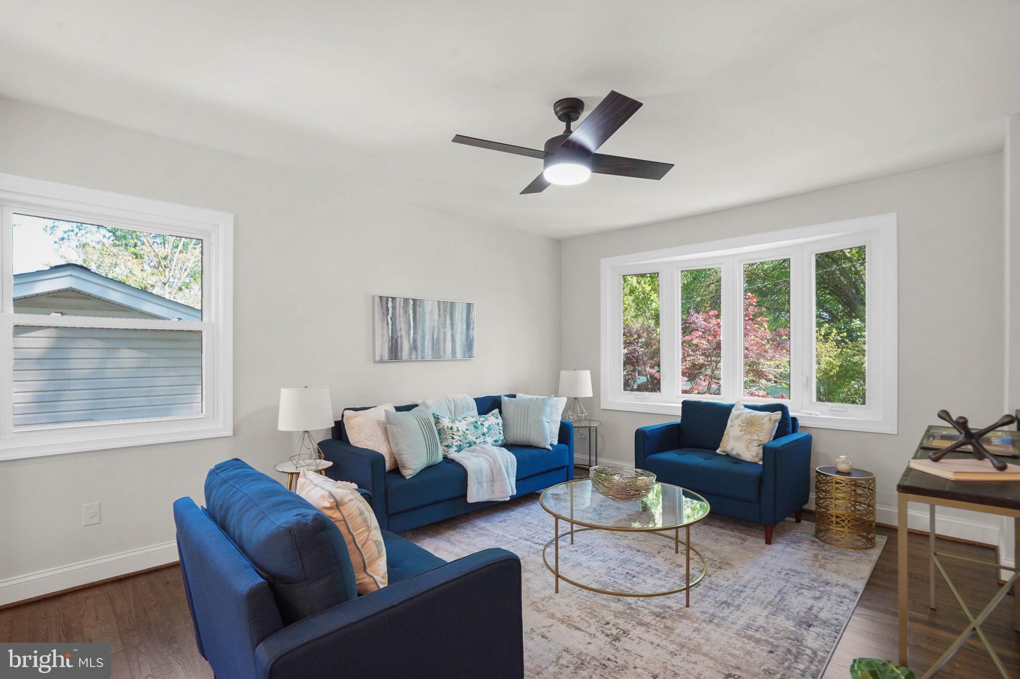 HOLLYWOOD PARK - Residential