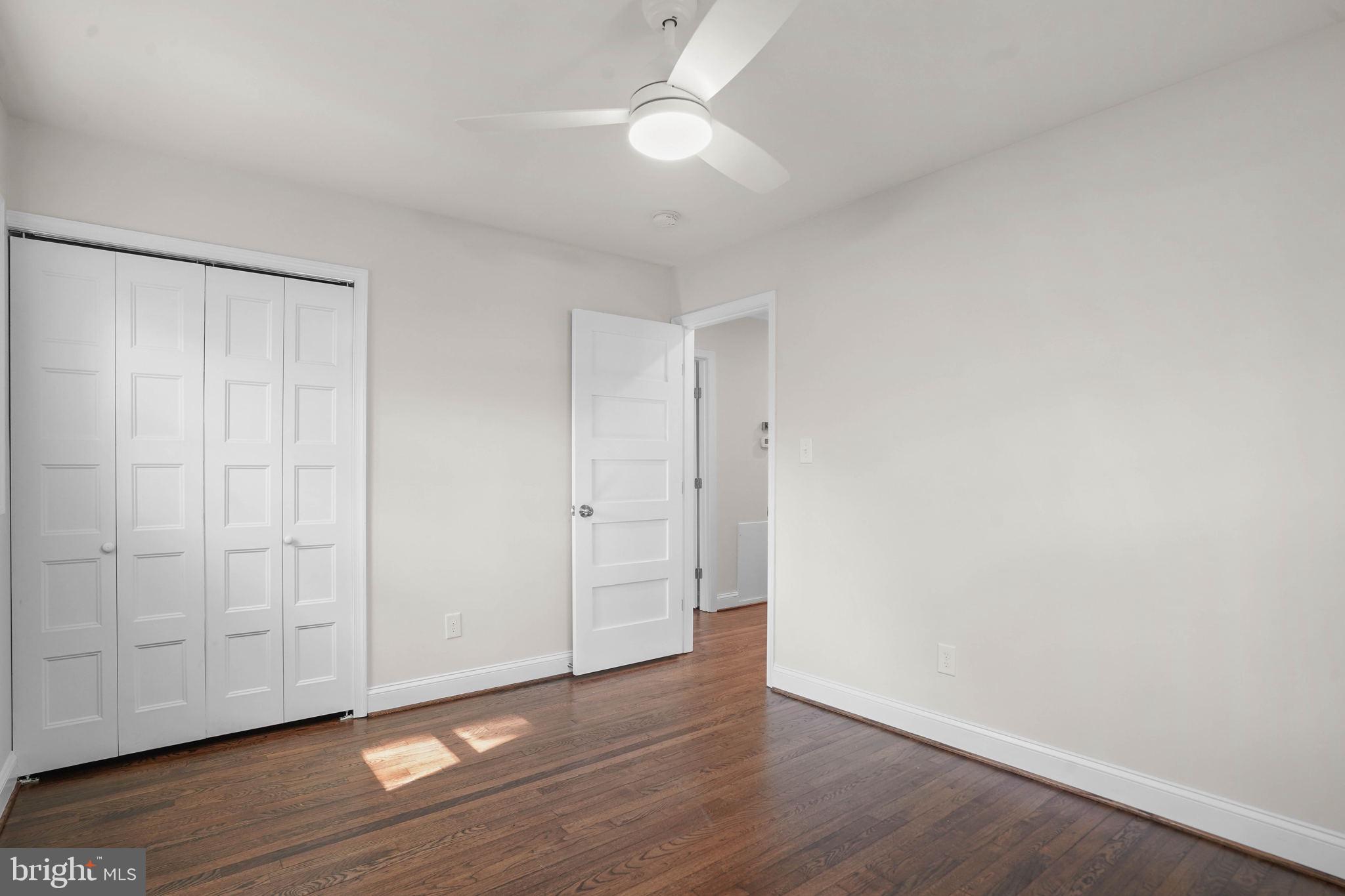 HOLLYWOOD PARK - Residential