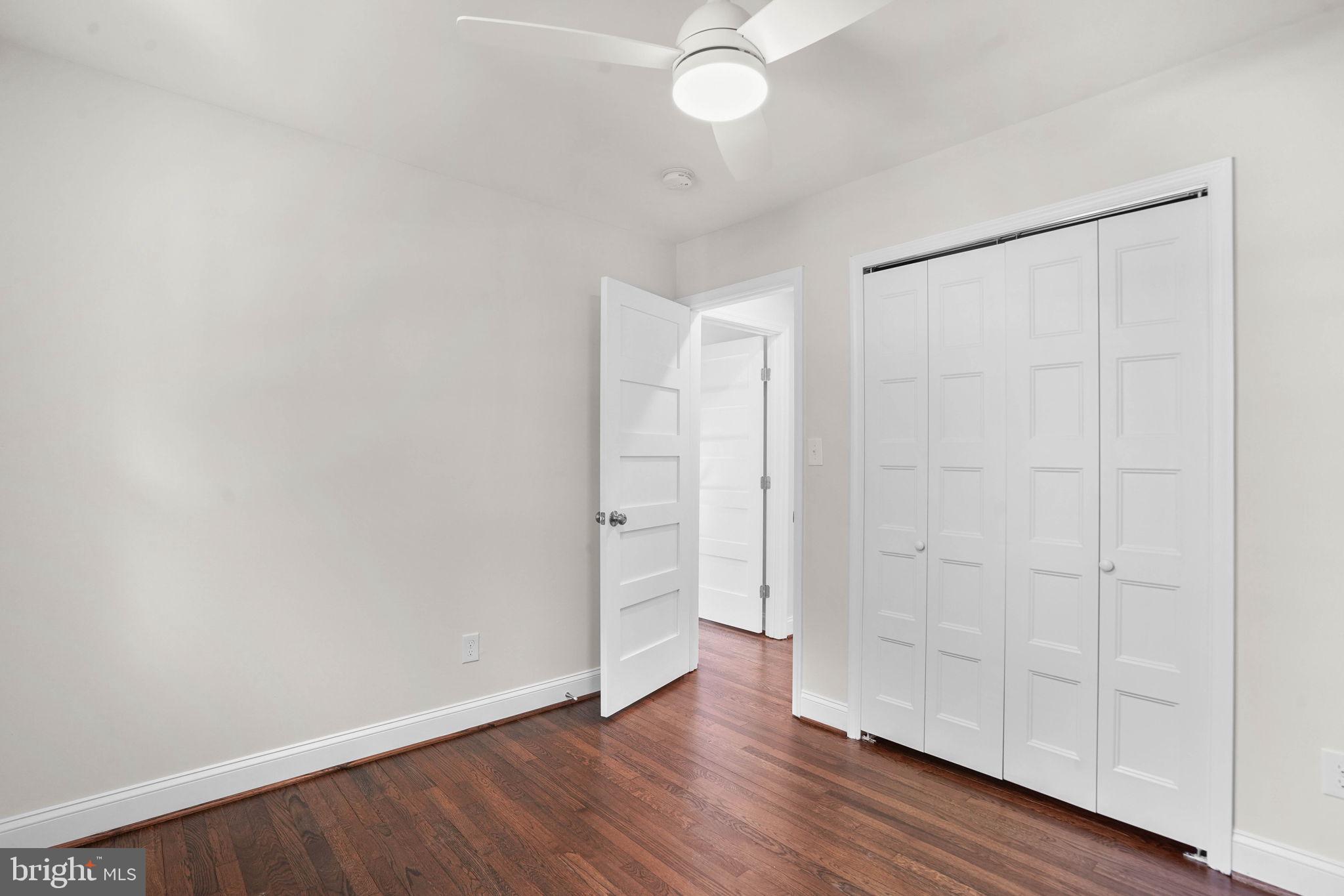 HOLLYWOOD PARK - Residential