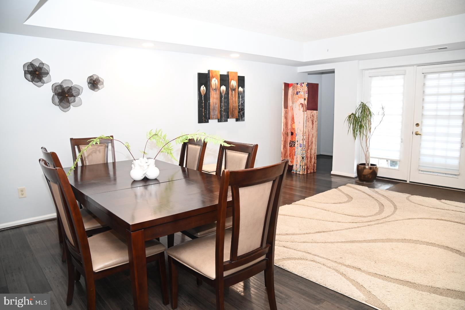 CENTENNIAL STATION - Residential