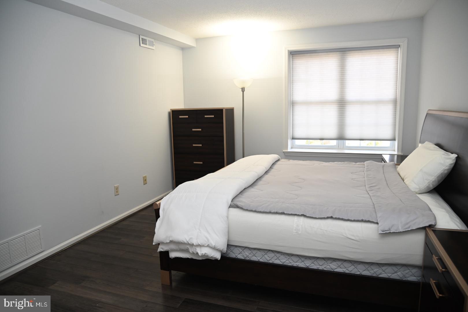 CENTENNIAL STATION - Residential