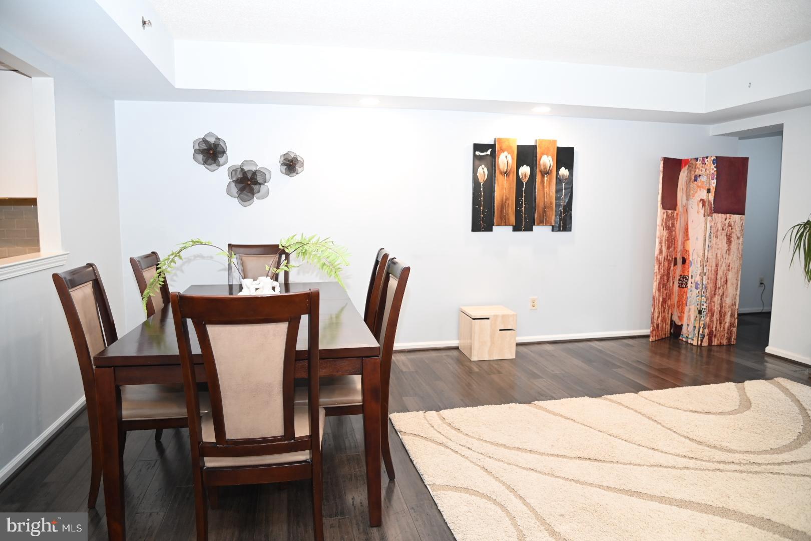 CENTENNIAL STATION - Residential