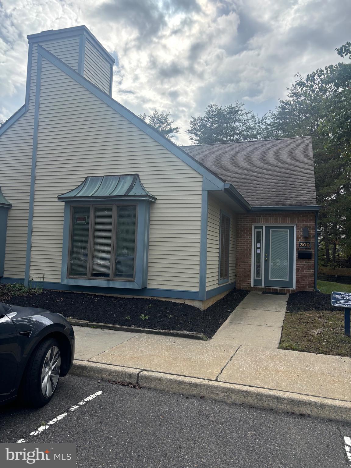 200 BERLIN ROAD 302