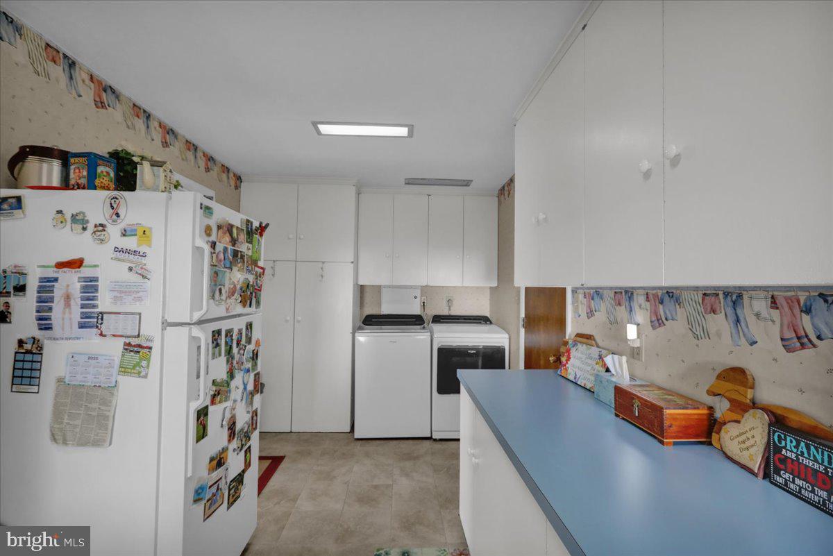 WYOMISSING HILLS - Residential