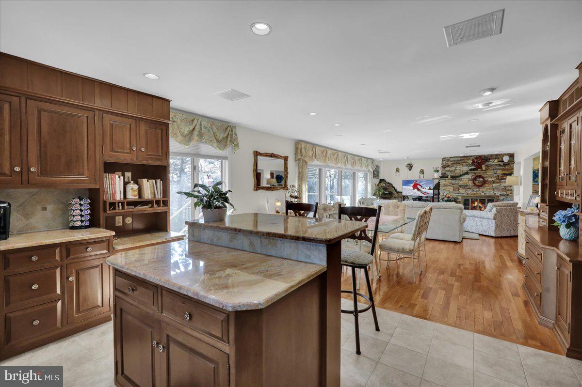 WYOMISSING HILLS - Residential