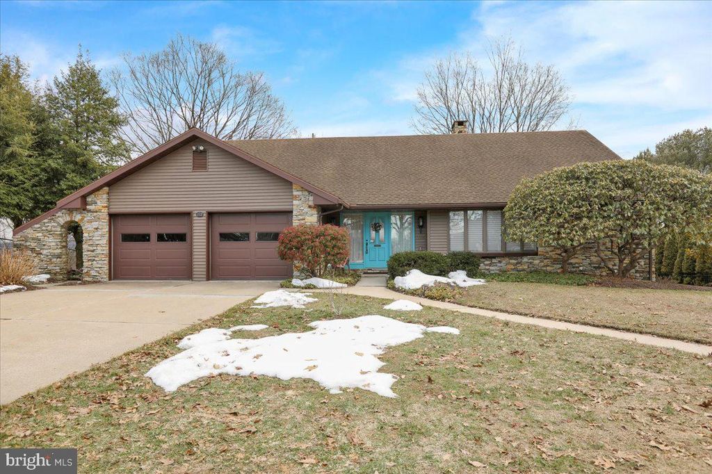 Photo of 112 Grandview Boulevard, WYOMISSING, PA 19609 (MLS # PABK2068526)