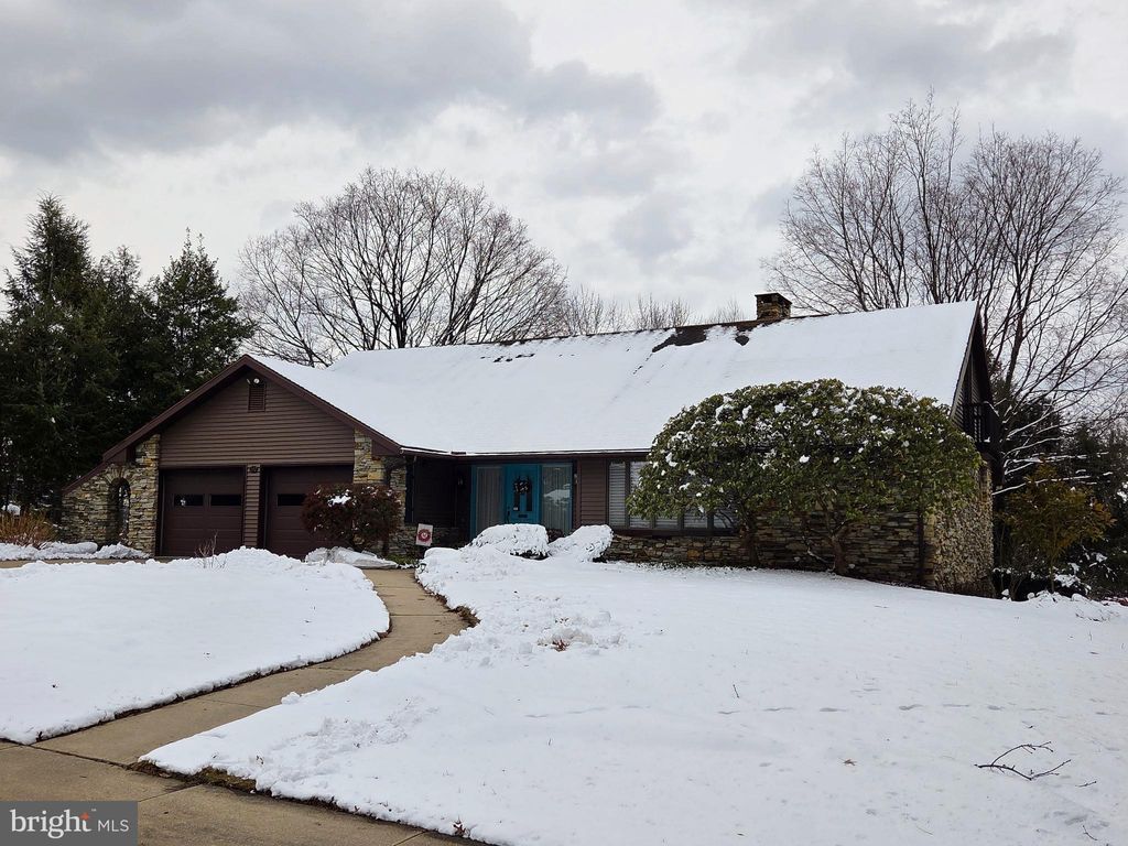 Photo of 112 Grandview Boulevard, WYOMISSING, PA 19609 (MLS # PABK2068526)