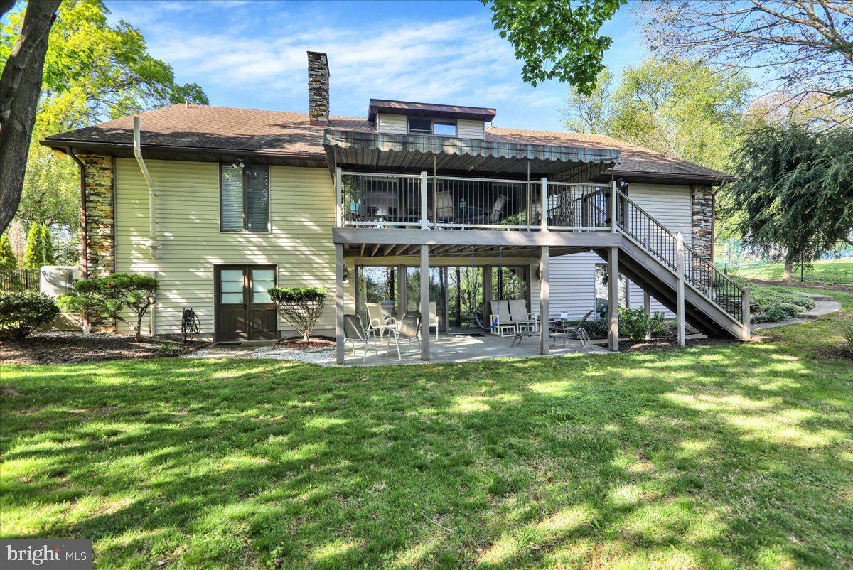 WYOMISSING HILLS - Residential