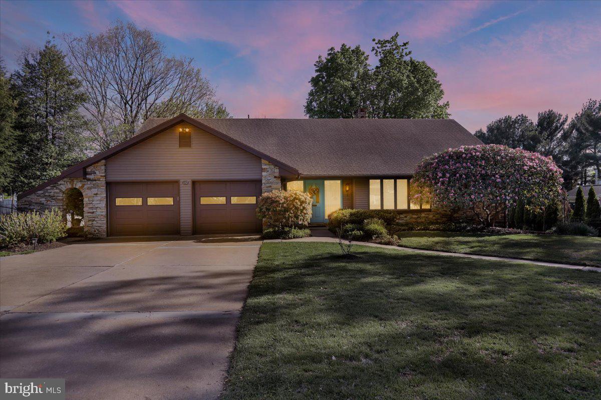 WYOMISSING HILLS - Residential
