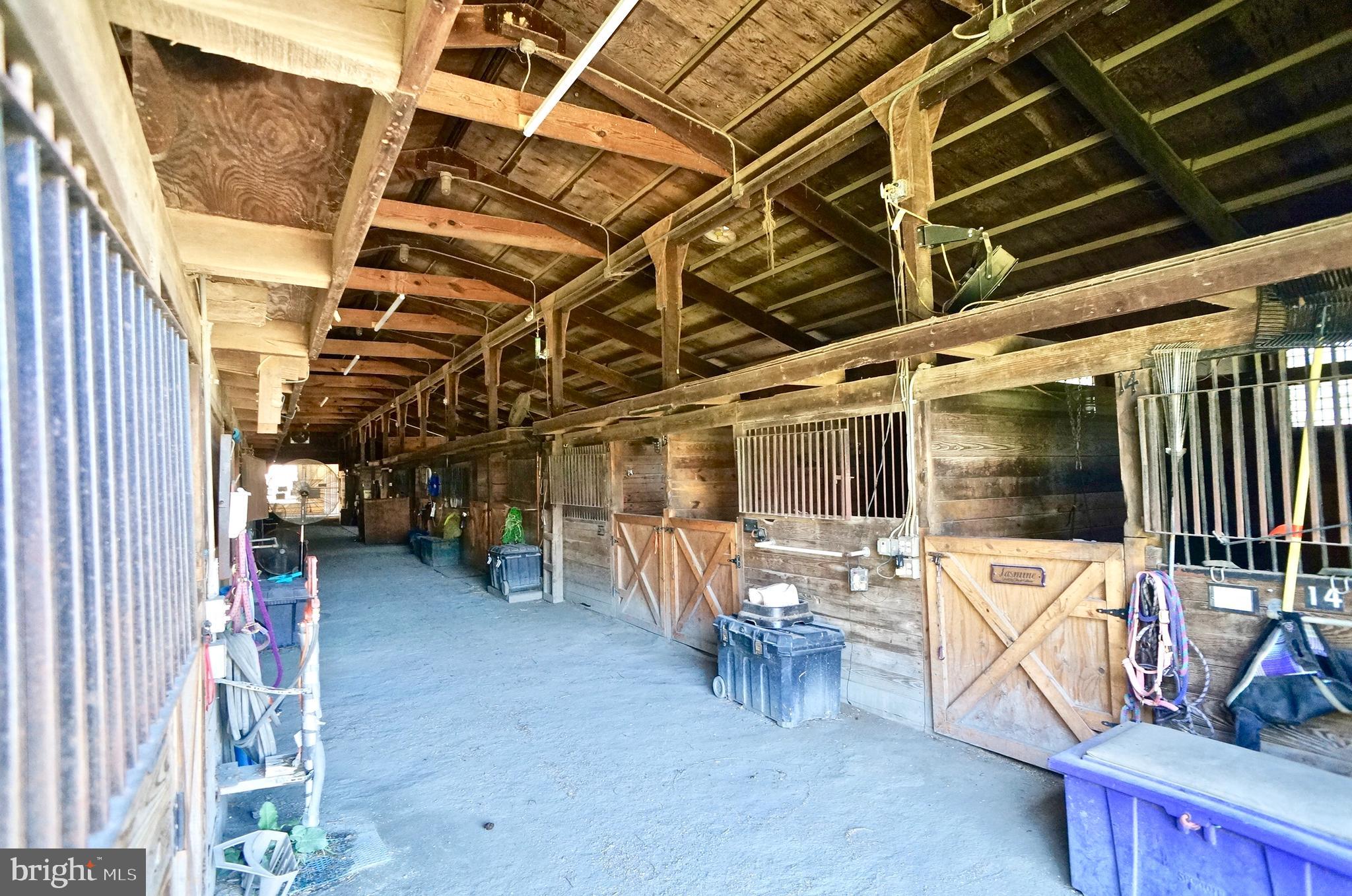 AQUIA HARBOUR - Residential