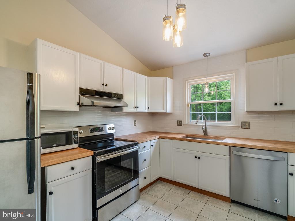 AQUIA HARBOUR - Residential