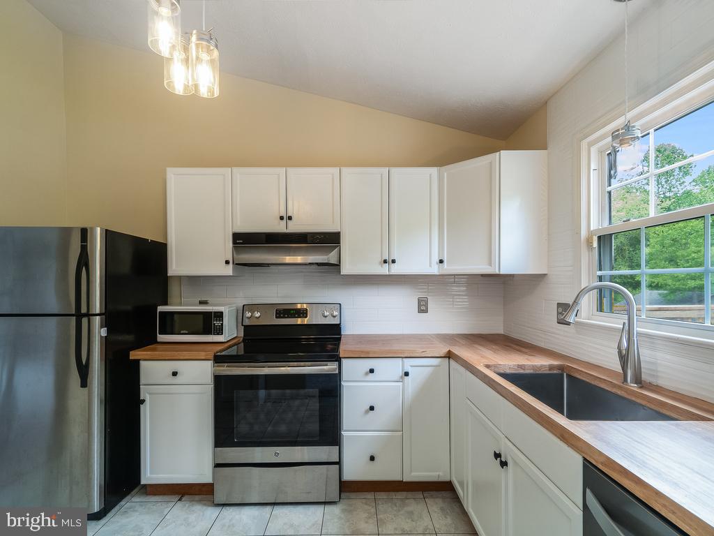 AQUIA HARBOUR - Residential