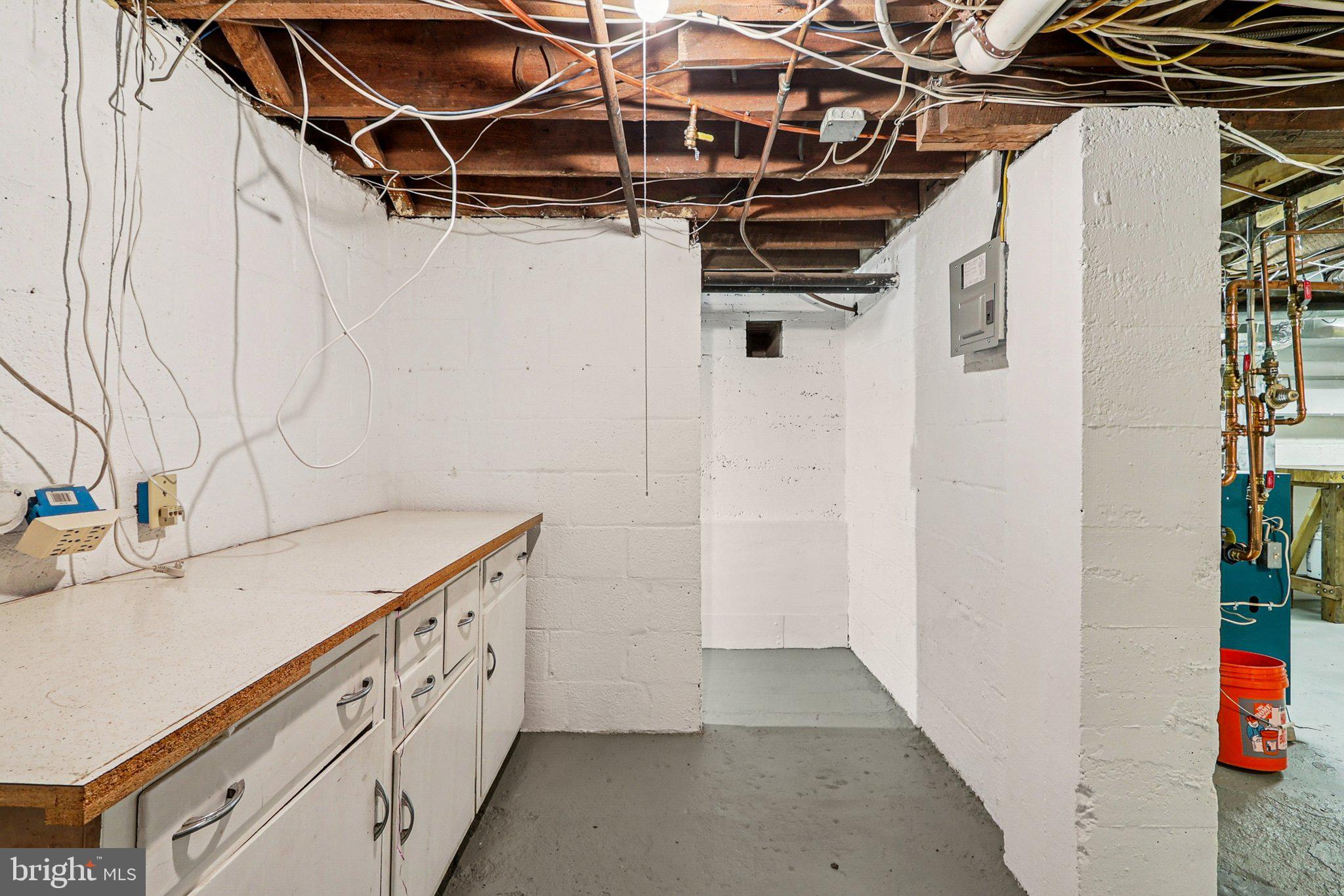 ARLINGTON RIDGE - Residential