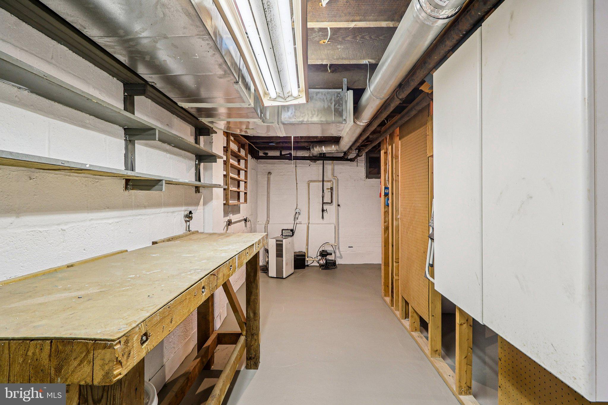 ARLINGTON RIDGE - Residential