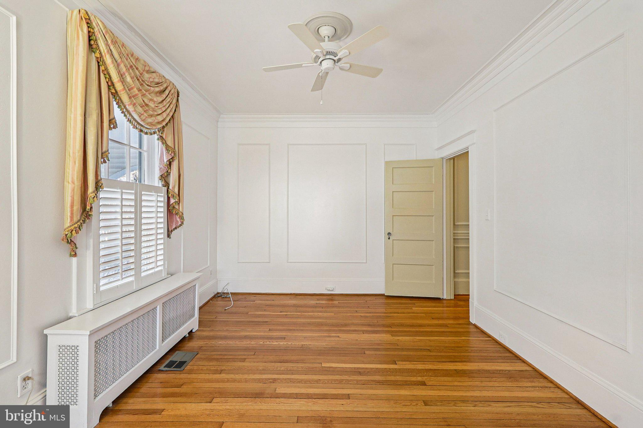 ARLINGTON RIDGE - Residential