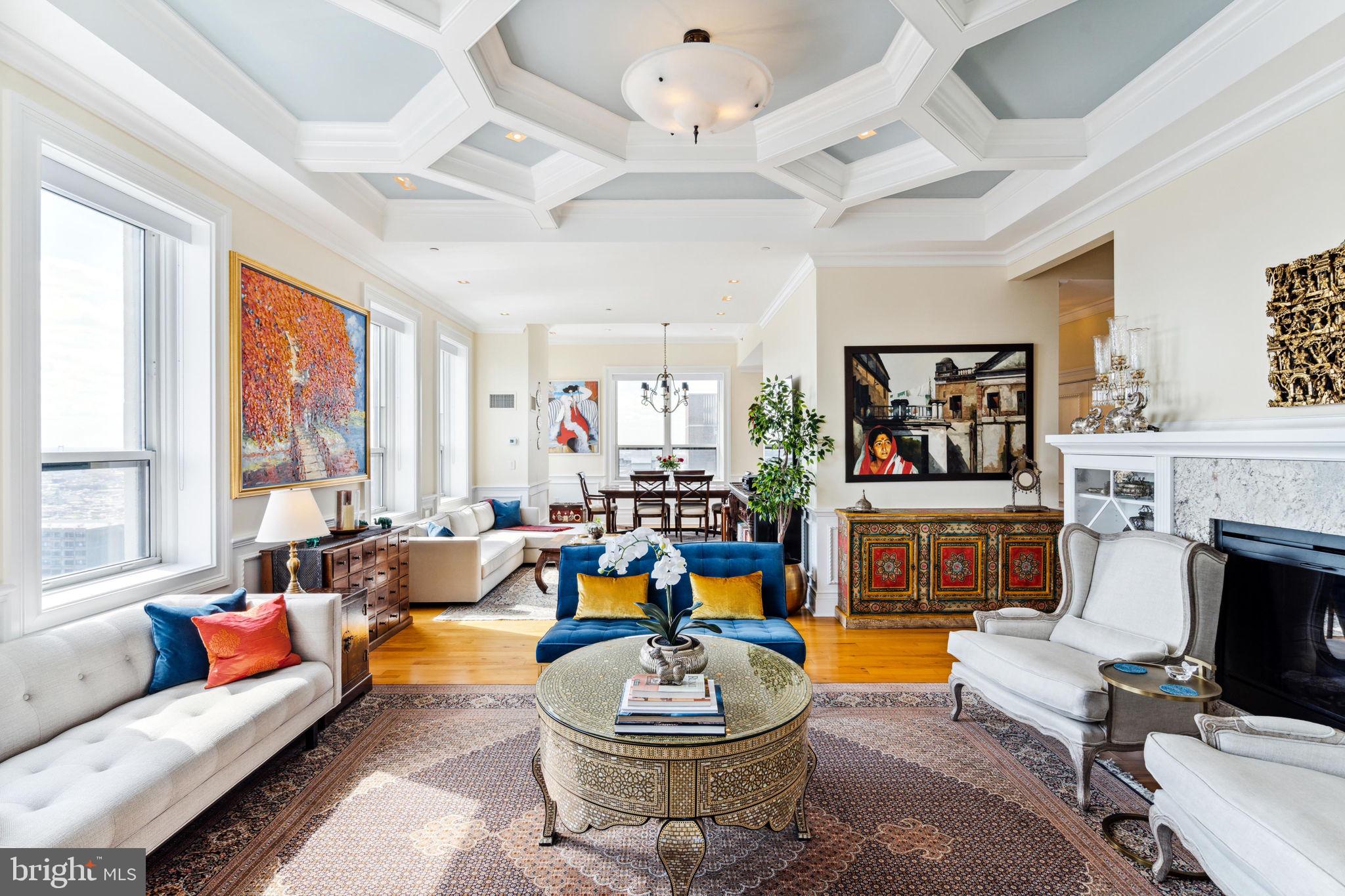 AVENUE OF THE ARTS - Residential