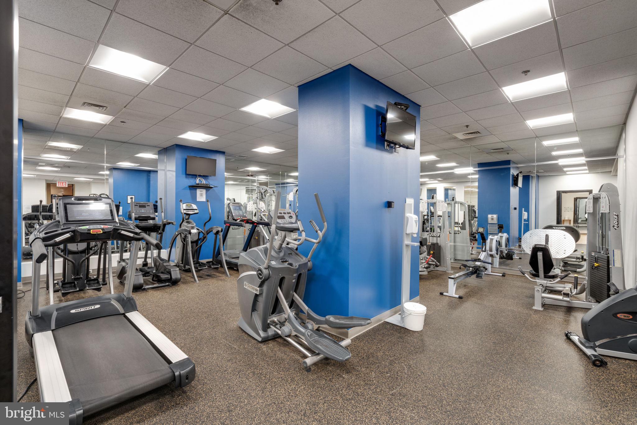 AVENUE OF THE ARTS - Residential