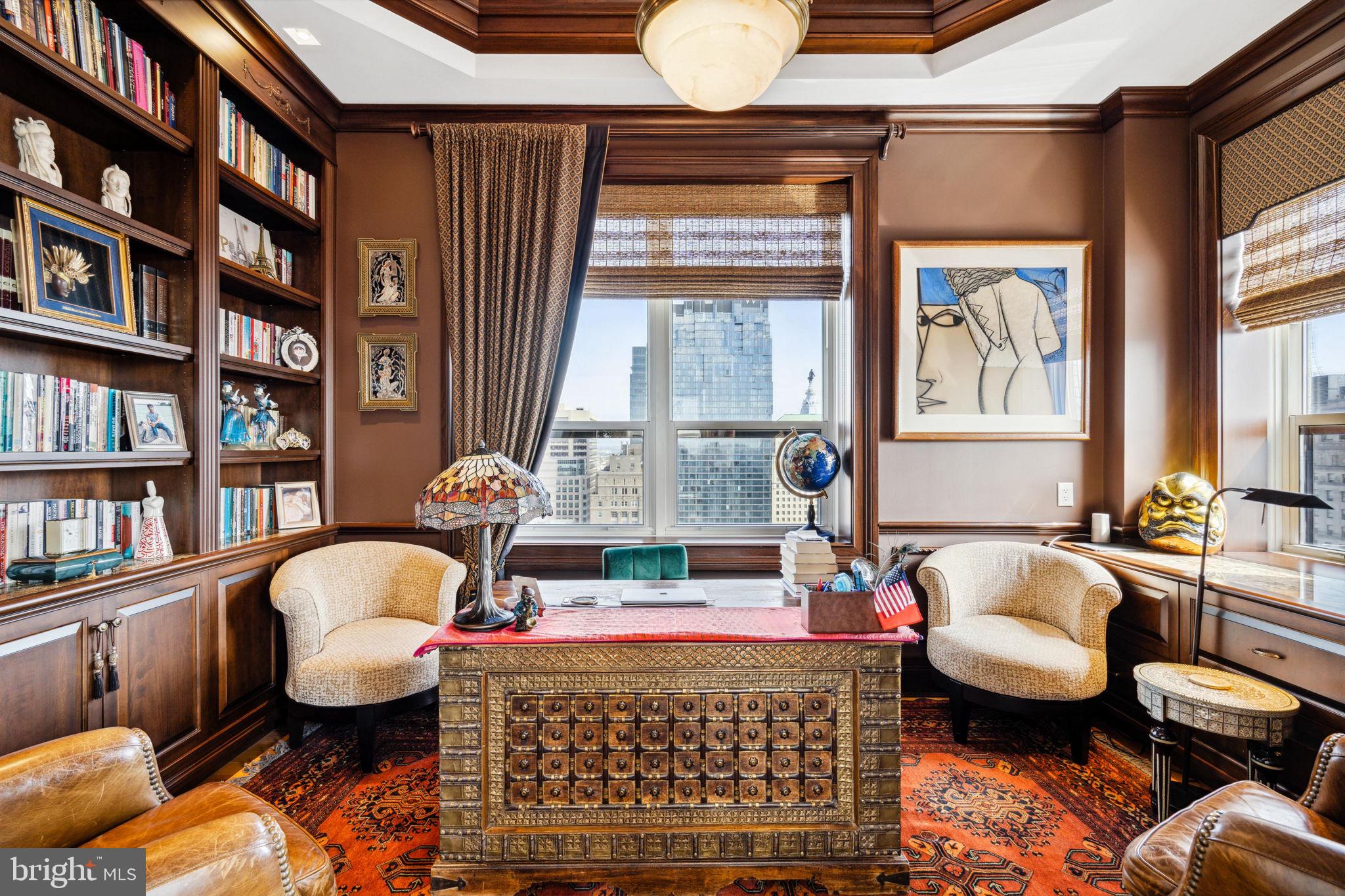 AVENUE OF THE ARTS - Residential