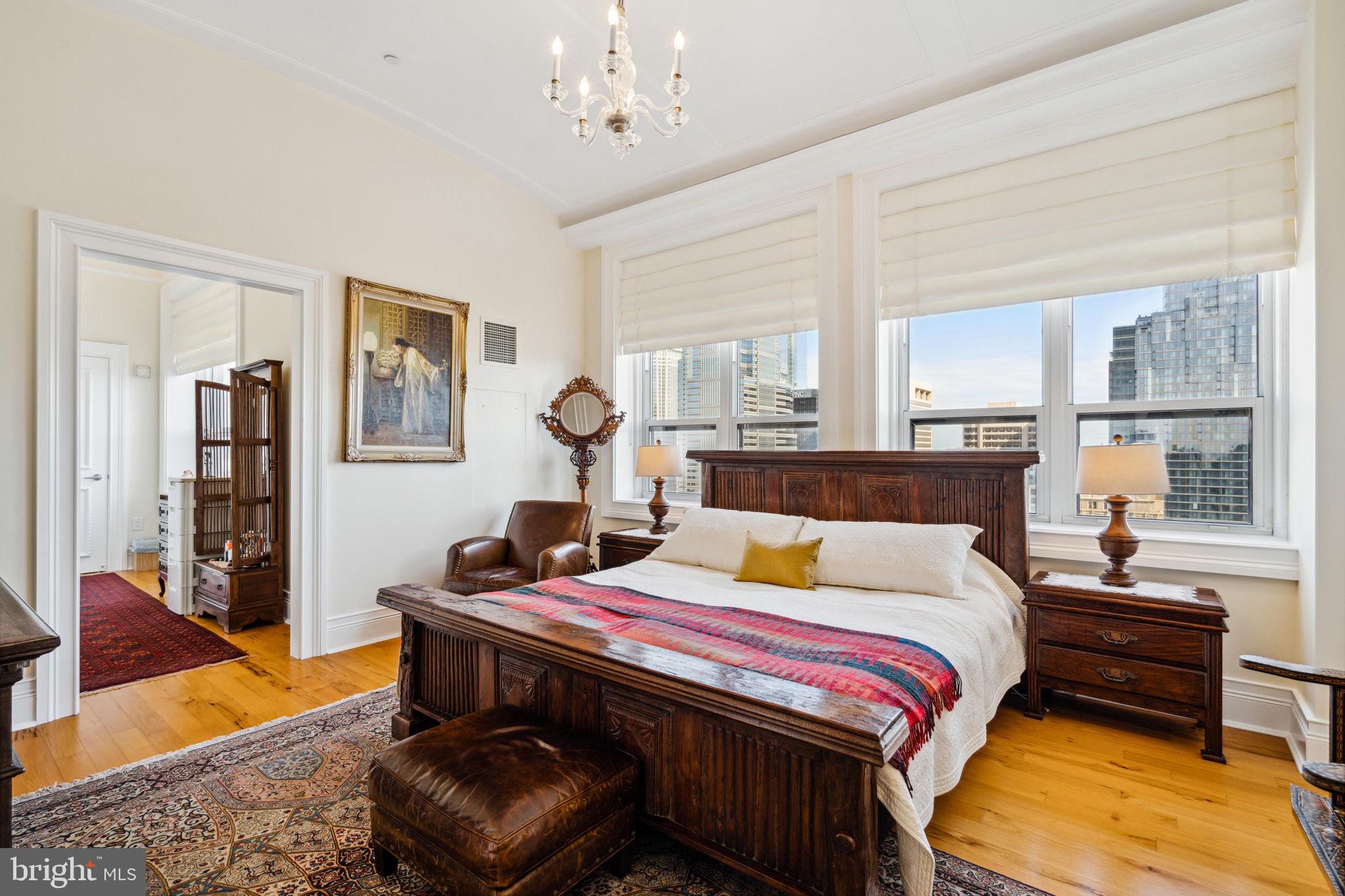 AVENUE OF THE ARTS - Residential