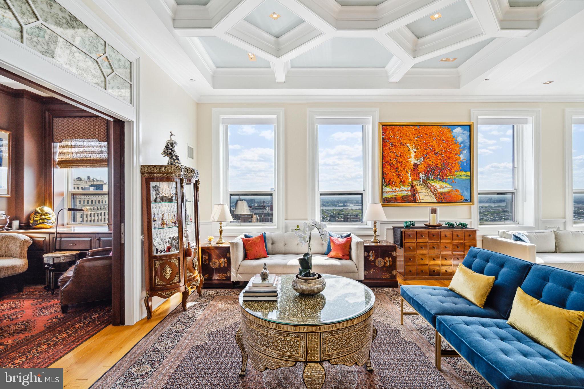 AVENUE OF THE ARTS - Residential