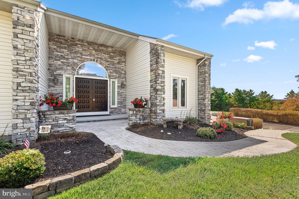 Photo of 4239 Glenville Road, GLEN ROCK, PA 17327 (MLS # PAYK2090454)