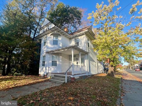 810 N DIVISION STREET SALISBURY MD 21801