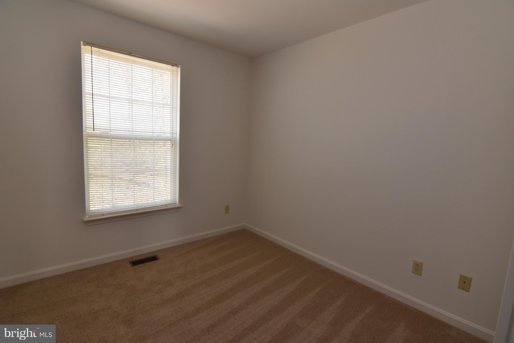 BAY RIDGE ESTATES - Residential Lease