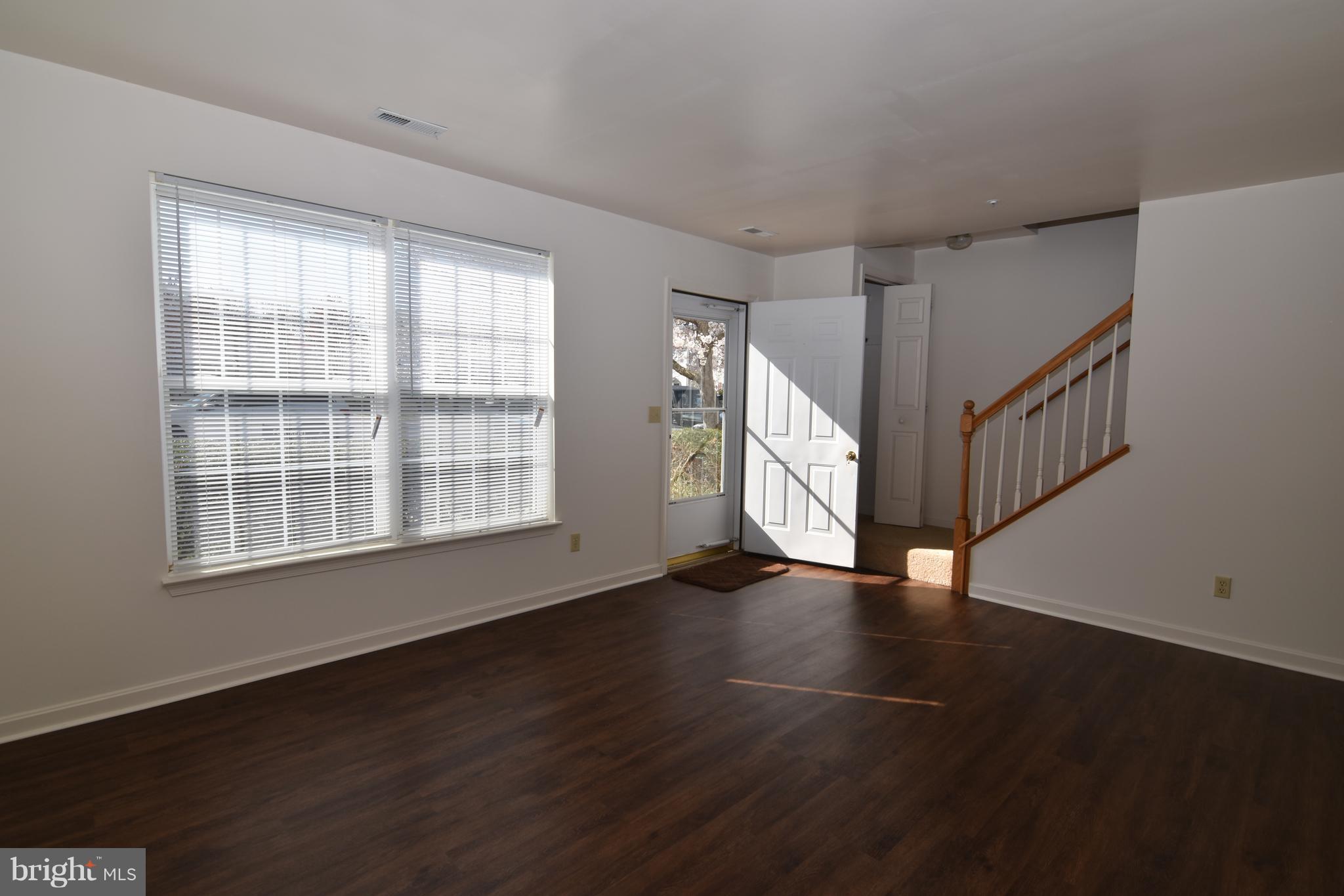 BAY RIDGE ESTATES - Residential Lease