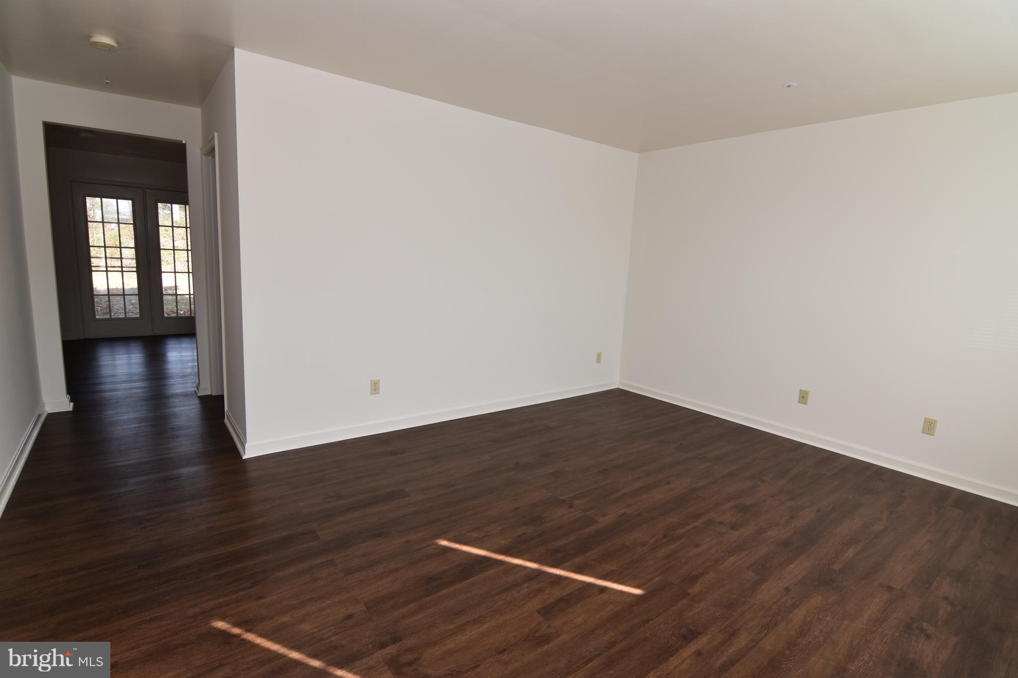 BAY RIDGE ESTATES - Residential Lease