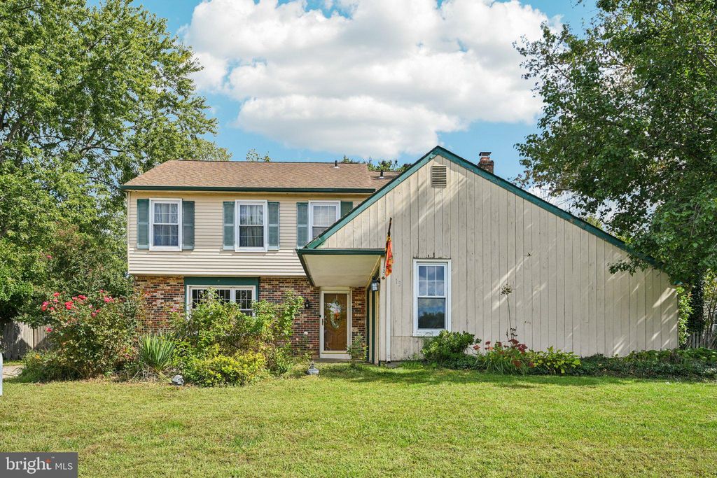 Photo of 13 Tarnsfield Road, WESTAMPTON, NJ 08060 (MLS # NJBL2096854)